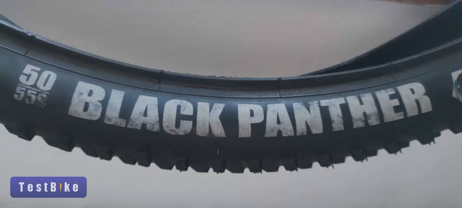 Vredestein Black Panther 26X1.9 pár eladó belsővel