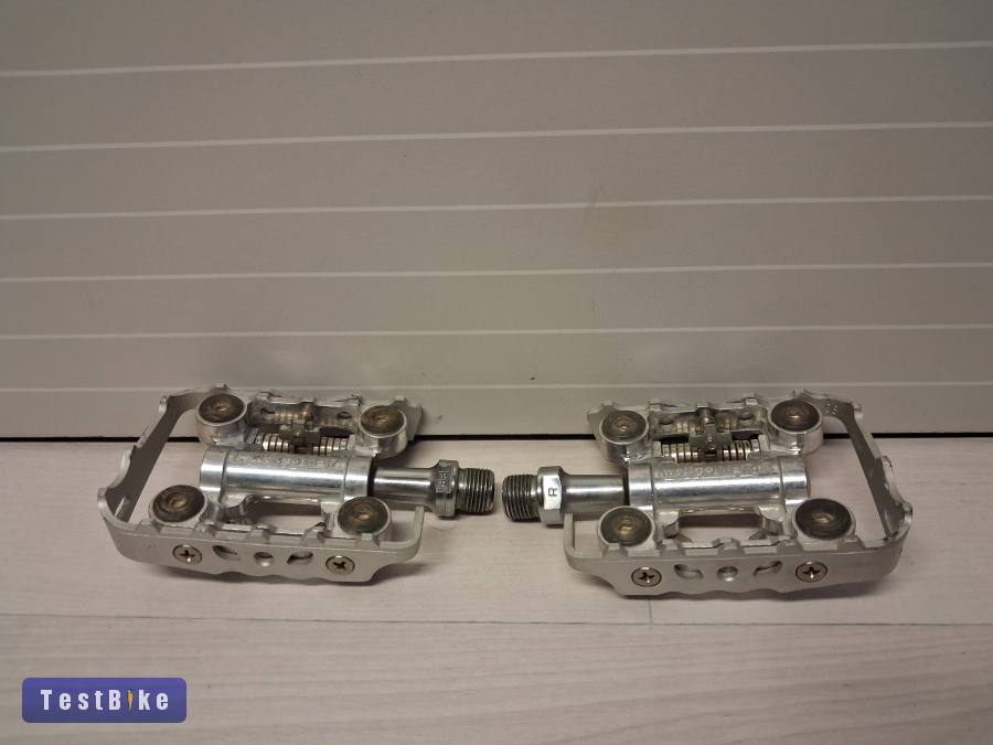 Wellgo kétoldalas pedál