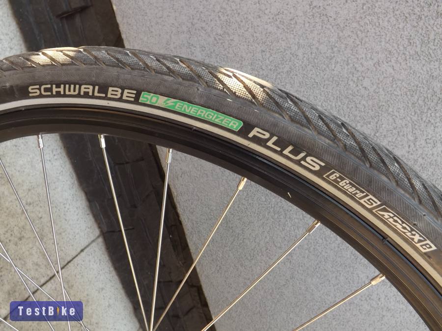 Wheeler 28-as trekking, tárcsafék, deore szett.