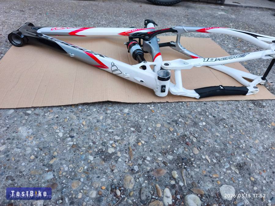 Wheeler Hornet 10 enduro MTB kerékpár váz - 150mm rugóút, M 