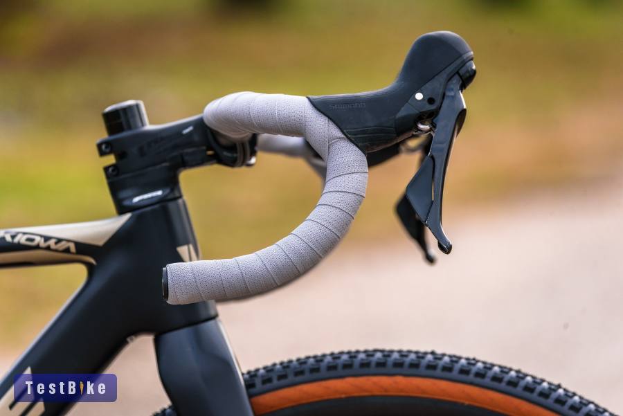 Whistle Kiowa (S/M) karbon gravel kerékpár