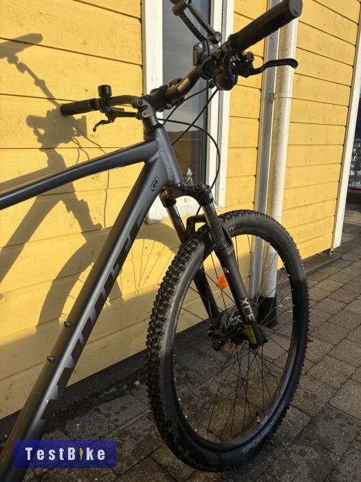 White XC Mountainbike