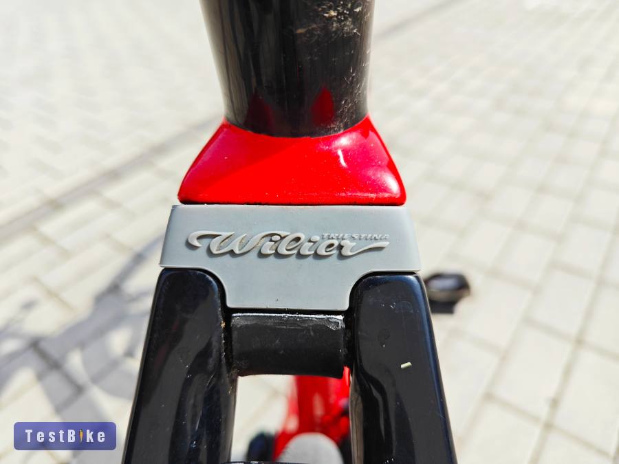 Wilier Cento 10 NDR M 54es 2021es