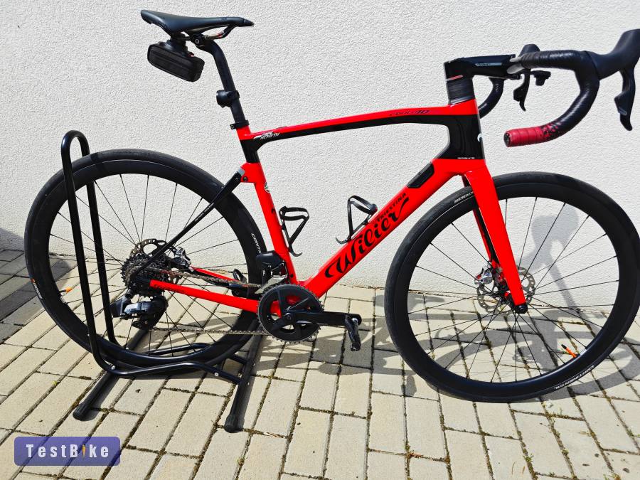Wilier Cento 10 NDR M 54es 2021es