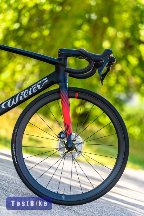 Wilier Cento10SL (M) full karbon országúti kerékpár
