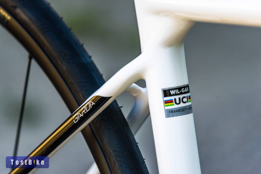 Wilier Garda 105 (M) 2026 új karbon országúti kerékpár