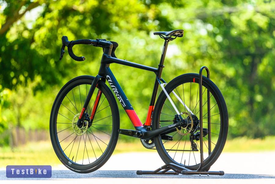 Wilier Garda SRAM Rival AXS (M) full karbon országúti 