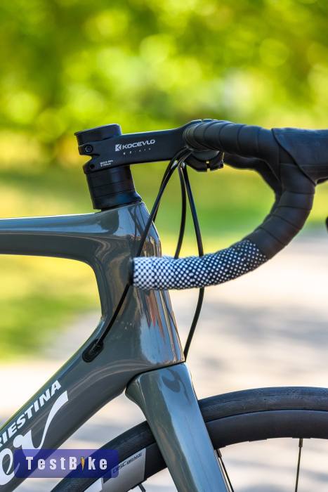 Wilier GTR Team Disc (L) karbon országúti kerékpár