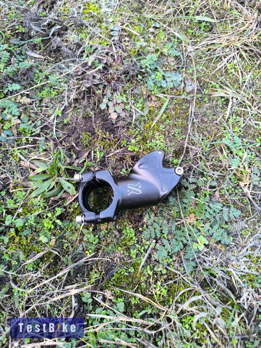 XLC 50mm 31,8 magas emelésű stucni