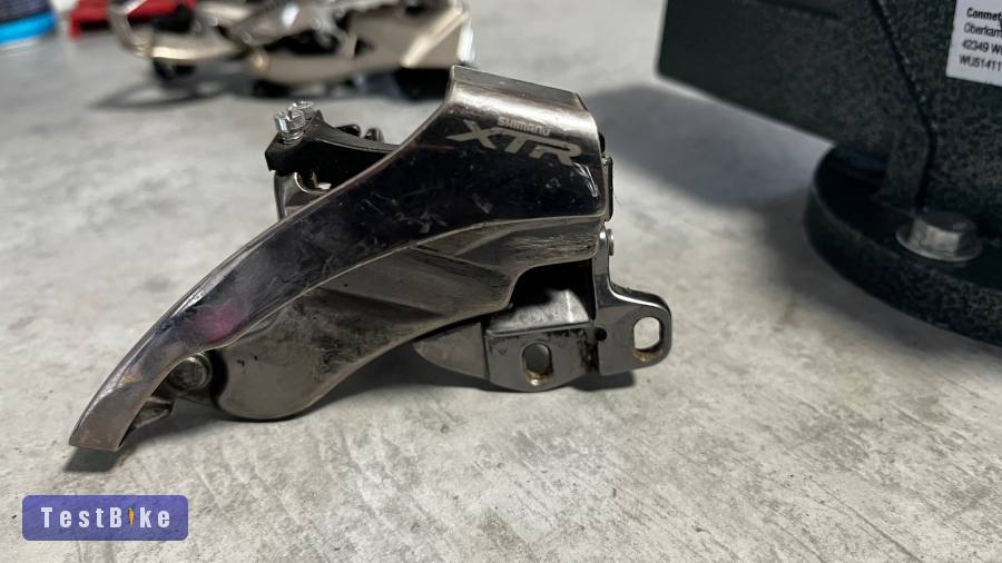 Shimano XTR és Sram XO első váltók