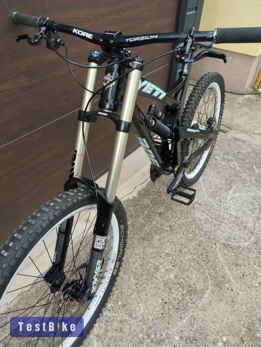 Yeti 303 WC
