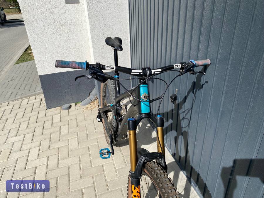 Yeti SB6