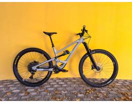 YT Capra 29 Core 2 NX 