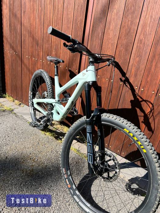 YT Capra CF 29 -L