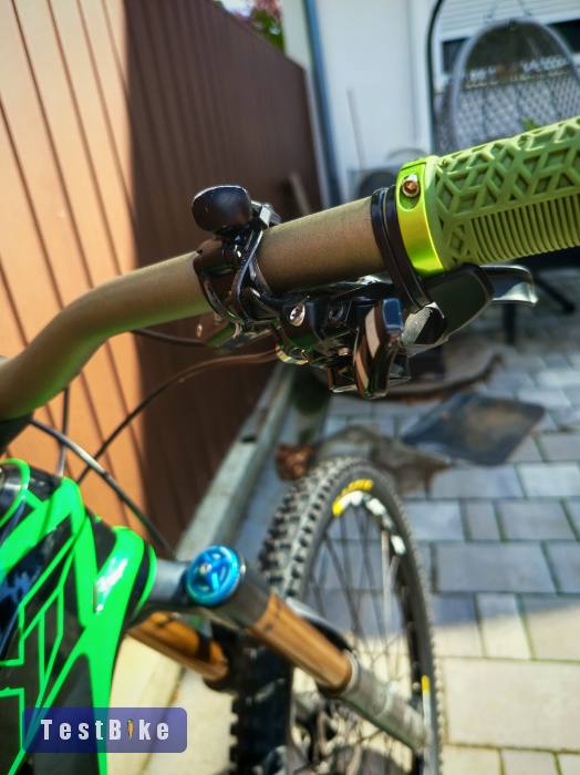 YT Capra CF Pro 2017