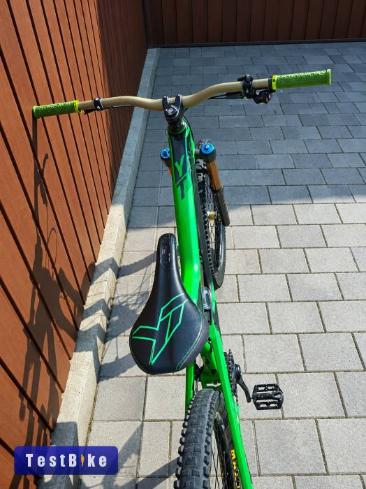 YT Capra CF Pro 2017 Fox kashimával