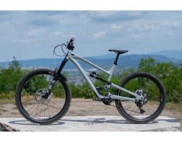 Yt Capra Core 2 