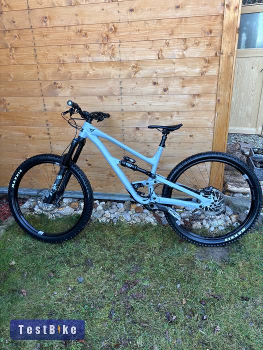 YT Capra Core 2 XL 29" 2022