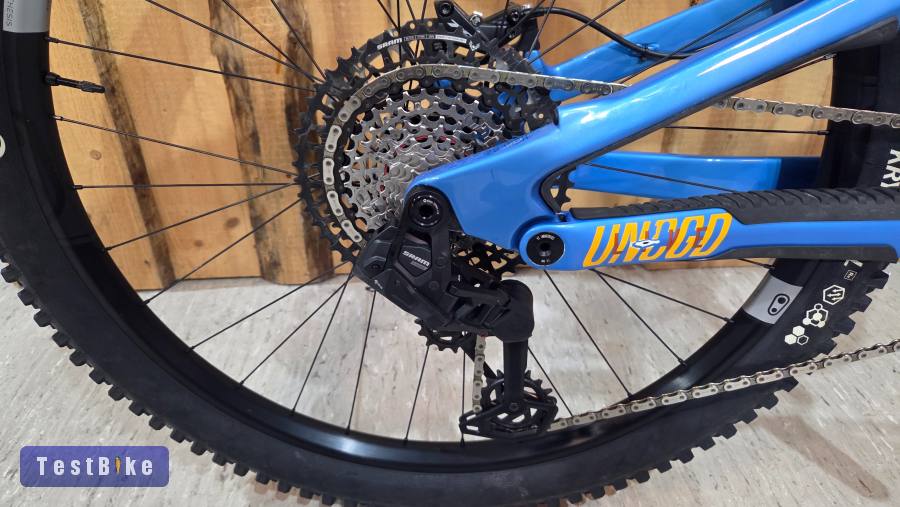 YT Capra Core 3 CF MX 2025-ös L-es