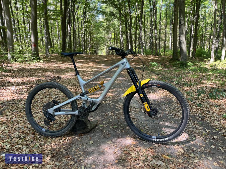 YT Capra Core 5 MX