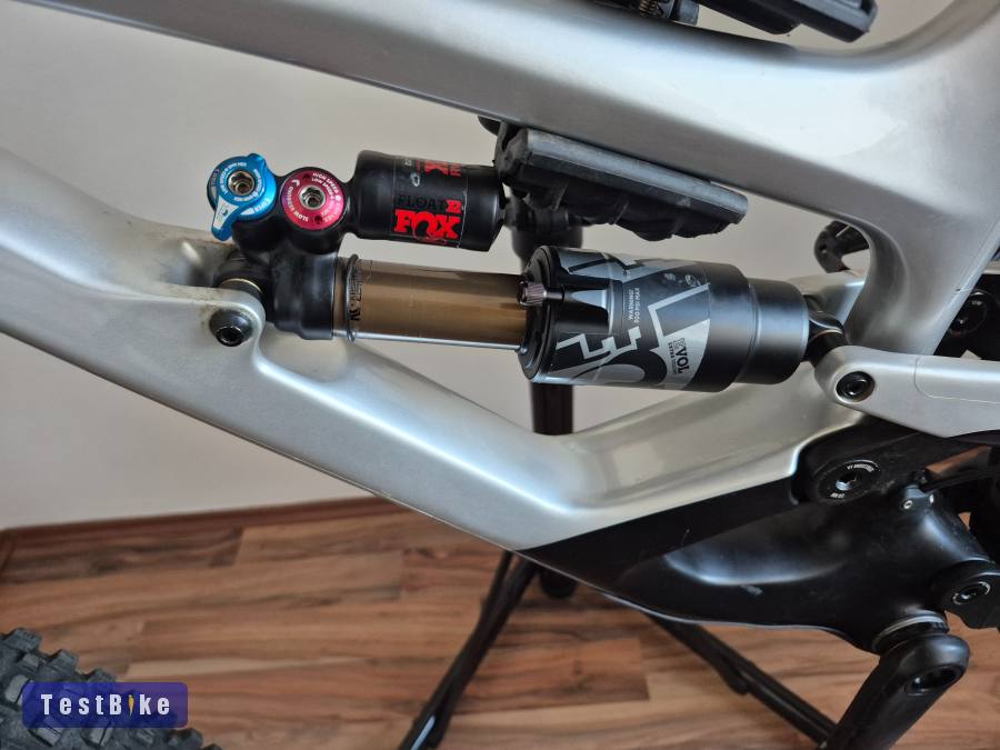 YT Capra Pro Race Carbon 2021 L