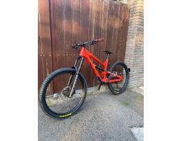 YT Jeffsy Carbon L 27,5