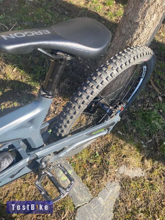 YT Tues 2017-es downhill kerékpár