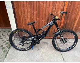YT Tues AL 2015 Downhill bringa
