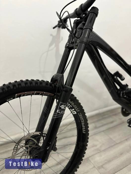 YT Tues CF Pro (L) 2017