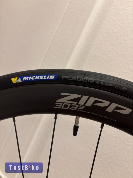 Zipp 303s kerékszett
