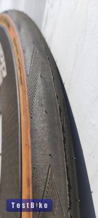 ZIPP 404 Firecrest Karbon Országuti Shimano kerékszett      