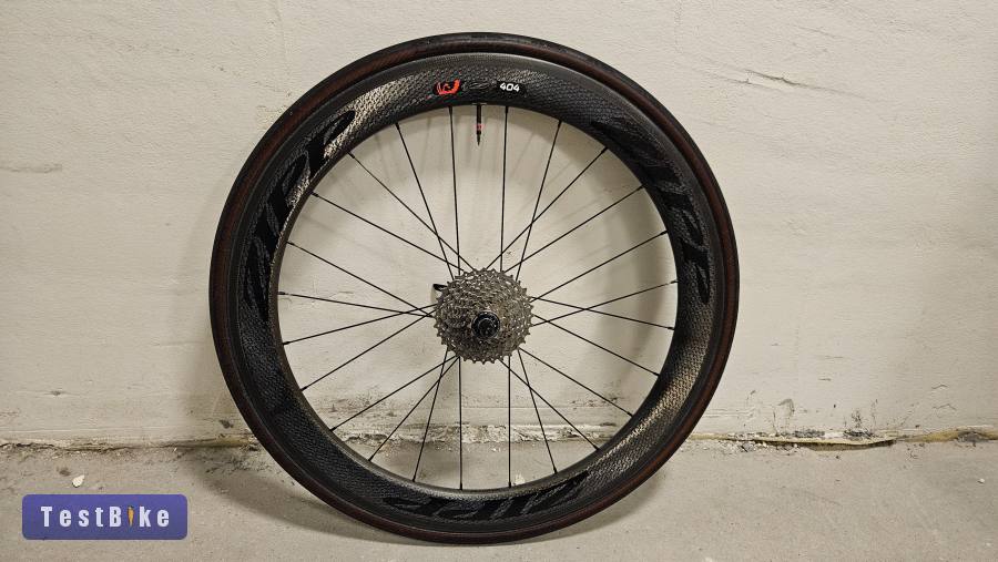 Foglalás Zipp 404 Firecrest karbon kerékszett eladó 