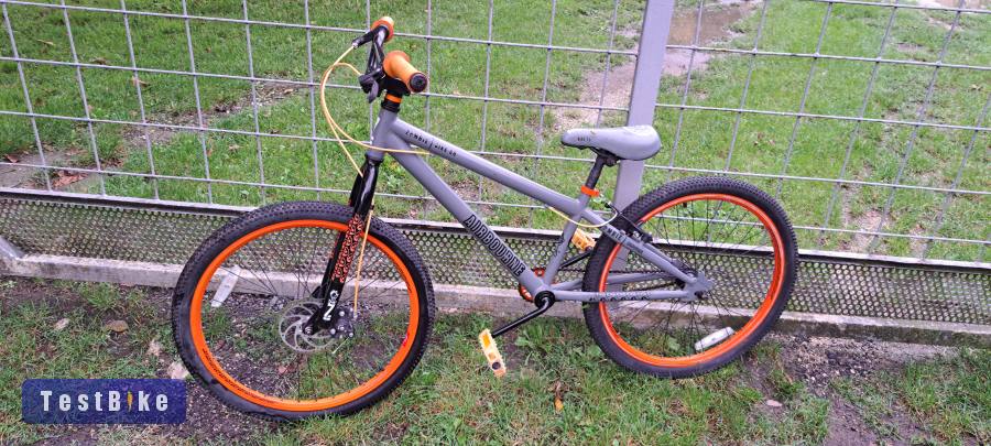 Zombi Bike Airbourne dirt/street/pumptrack kerékpár