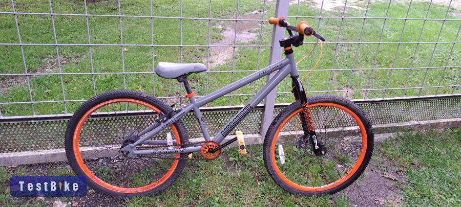 Zombi Bike Airbourne dirt/street/pumptrack kerékpár