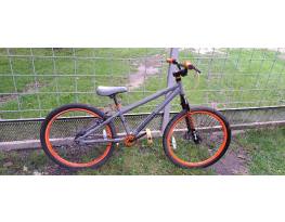 Zombi Bike Airbourne dirt/street/pumptrack kerékpár