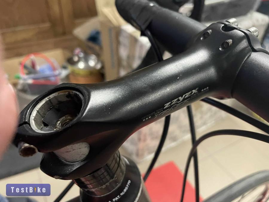 ZZYZX stucni 1 1/8+ZZYZX országúti kormány