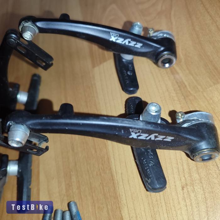 ZZYZX USA V Fékszett