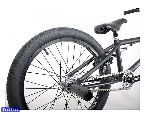 KHE Shola AD 2011 BMX
