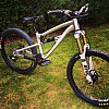 Bike Positive Break első átütős kerékagy, RuSSeLL képe