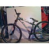 Marzocchi Dirt Jumper 3 első teleszkóp