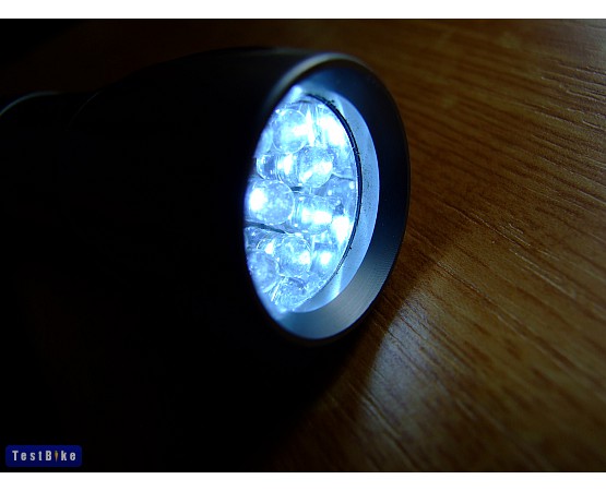 Qlight 2010 lámpa, mosfet képe lámpa