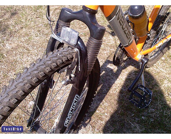 Suntour